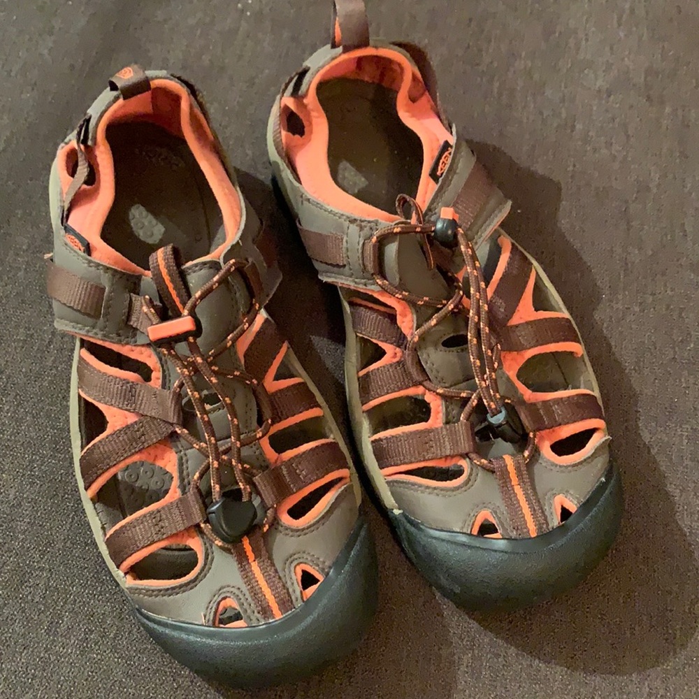 Women’s Keen shoes 💦🤸‍♀️